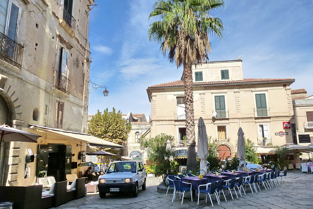Corso Vittorio Emanuele III Tropea