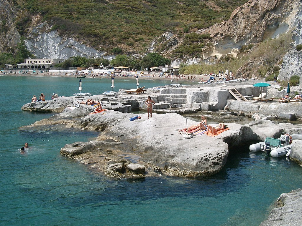 Spiaggia di Frontone Ponza