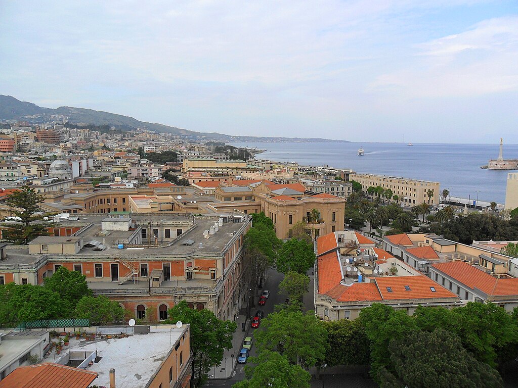 Veduta aerea di Messina
